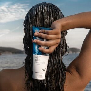 Voir Hair NEW rhythm of the rain hair masque & scalp detox 200ml / 6.8 fl oz